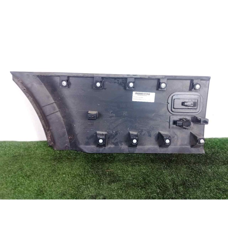 Recambio de molduras traseras para man tge kasten (uy) 2.0 tdi referencia OEM IAM 7C0853754-7C3945061B-5Q0919275B  