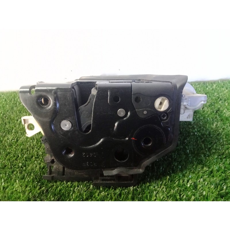 Recambio de cerradura puerta delantera derecha para volkswagen passat berlina (3c2) 2.0 tdi referencia OEM IAM 3C1837016A  