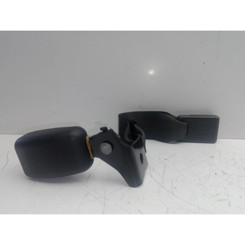 Recambio de enganche cinturon trasero derecho para hyundai ix35 1.7 crdi cat referencia OEM IAM   