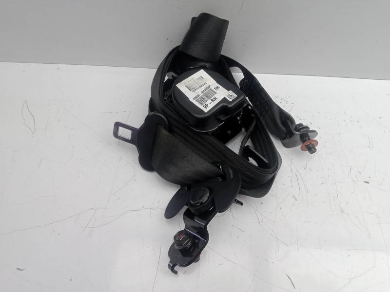 Recambio de cinturon seguridad trasero derecho para hyundai ix35 1.7 crdi cat referencia OEM IAM 898202Y2009P  