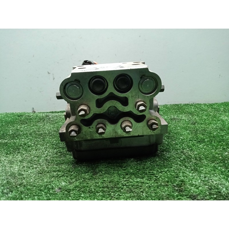 Recambio de abs para opel vectra b berlina referencia OEM IAM 13039901S108022001C13040101  