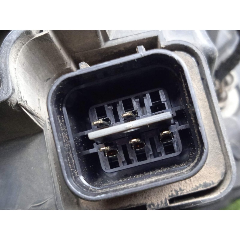 Recambio de faro izquierdo para kia carens 2.0 turbodiesel cat referencia OEM IAM SINREFERENCIA 02-06 