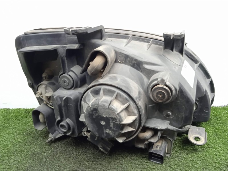 Recambio de faro izquierdo para kia carens 2.0 turbodiesel cat referencia OEM IAM SINREFERENCIA 02-06 