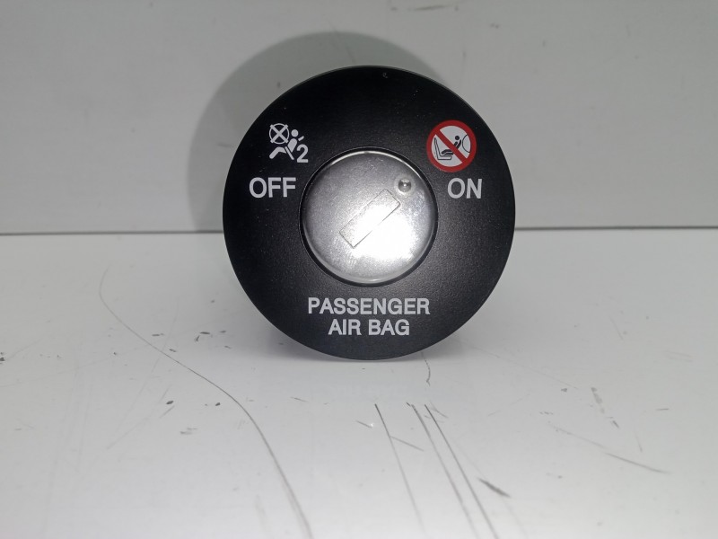 Recambio de mando airbag para hyundai ix35 1.7 crdi cat referencia OEM IAM  ACTIVAR.DESACTIVAR AIRBAG