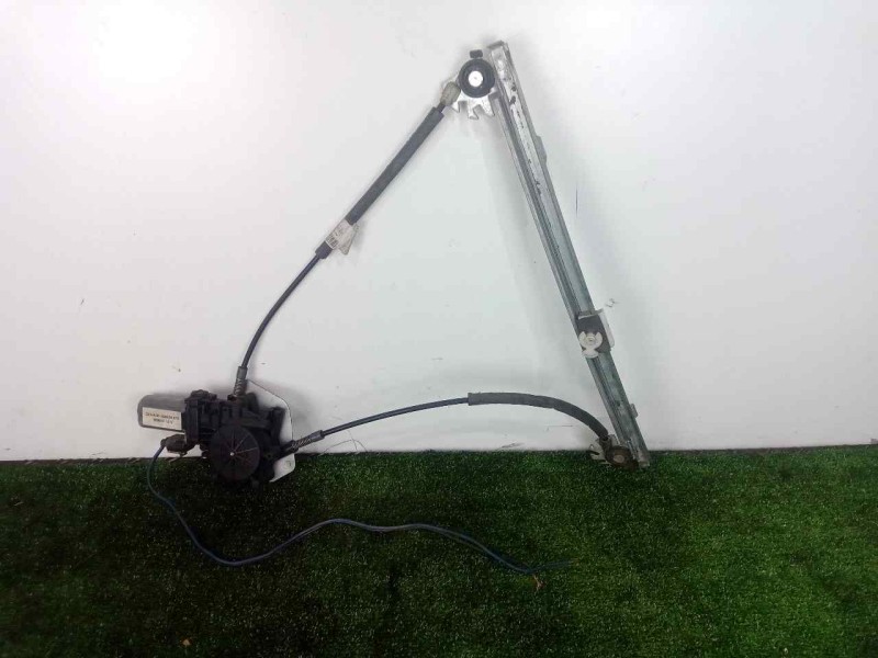 Recambio de elevalunas delantero izquierdo para renault clio ii fase i (b/cbo) 1.2 alize referencia OEM IAM D334600-454500017 EL