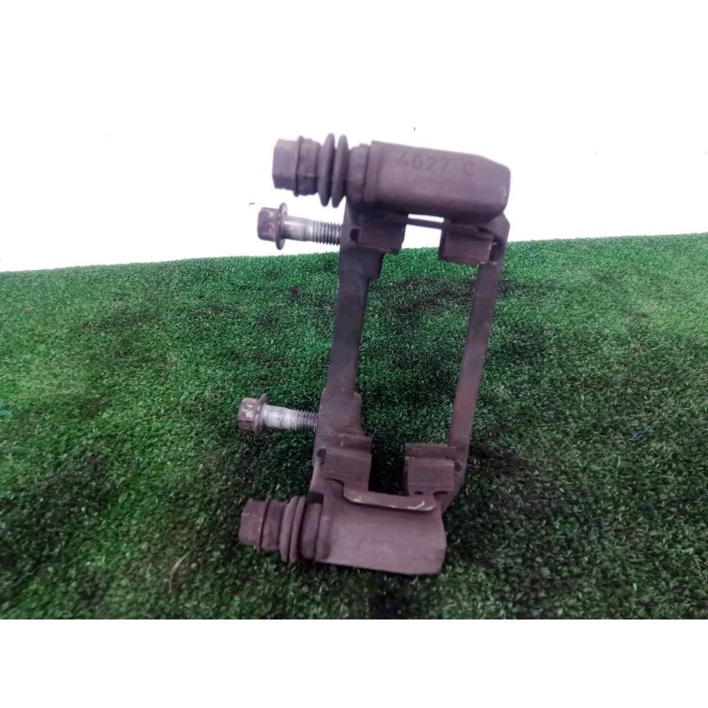 Recambio de portapinzas para land rover evoque 2.2 td4 cat referencia OEM IAM LR027130 TRASERO.DERECHO 