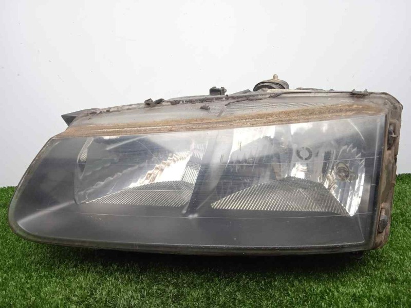 Recambio de faro izquierdo para renault safrane (b54) 2.2 turbodiesel referencia OEM IAM 7701686824 96-01 