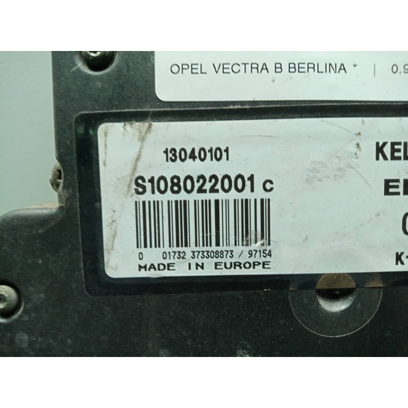 Recambio de abs para opel vectra b berlina referencia OEM IAM 13039901S108022001C13040101  
