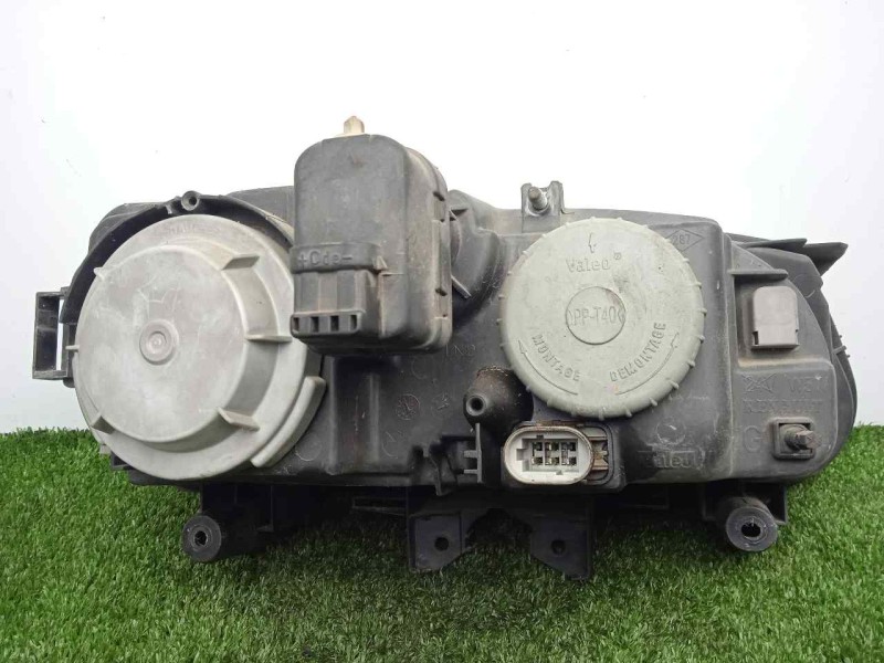 Recambio de faro izquierdo para renault safrane (b54) 2.2 turbodiesel referencia OEM IAM 7701686824 96-01 