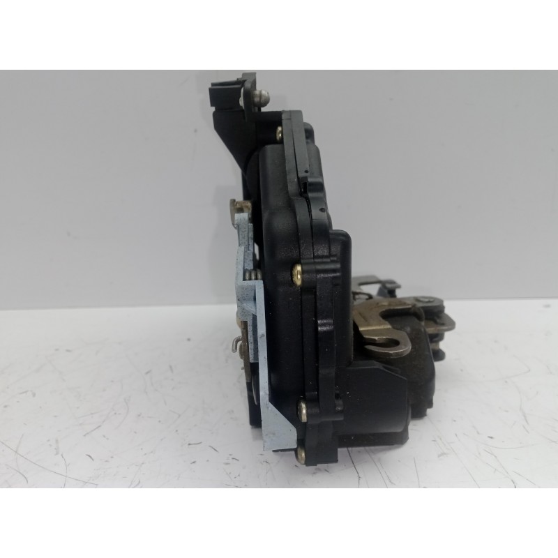 Recambio de cerradura puerta delantera derecha para volkswagen touran (1t1) 2.0 tdi referencia OEM IAM 3D1837016  