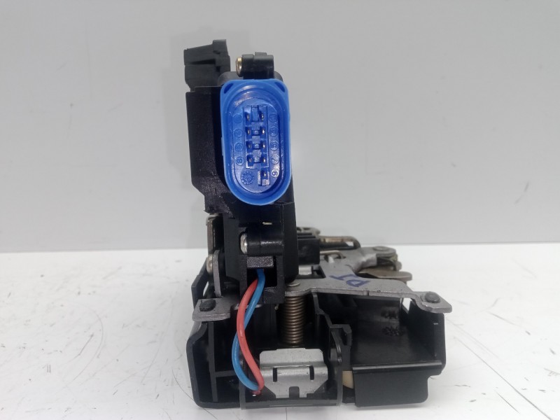 Recambio de cerradura puerta delantera izquierda para volkswagen touran (1t1) 2.0 tdi referencia OEM IAM 3D1837015  