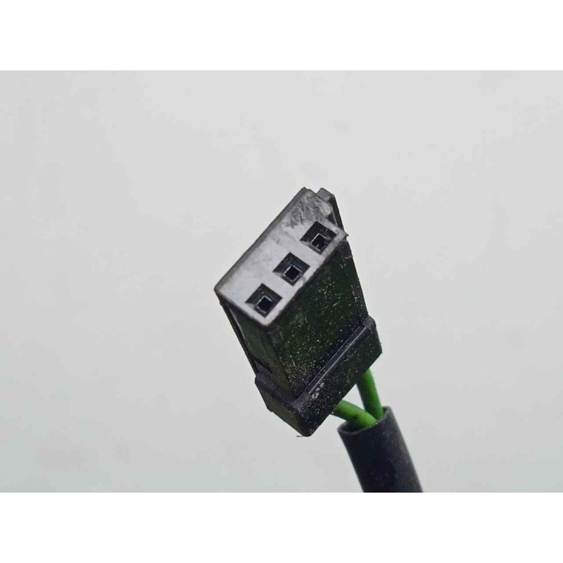 Recambio de antena para bmw serie 5 berlina (e39) 2.5 turbodiesel cat referencia OEM IAM 61358362278  