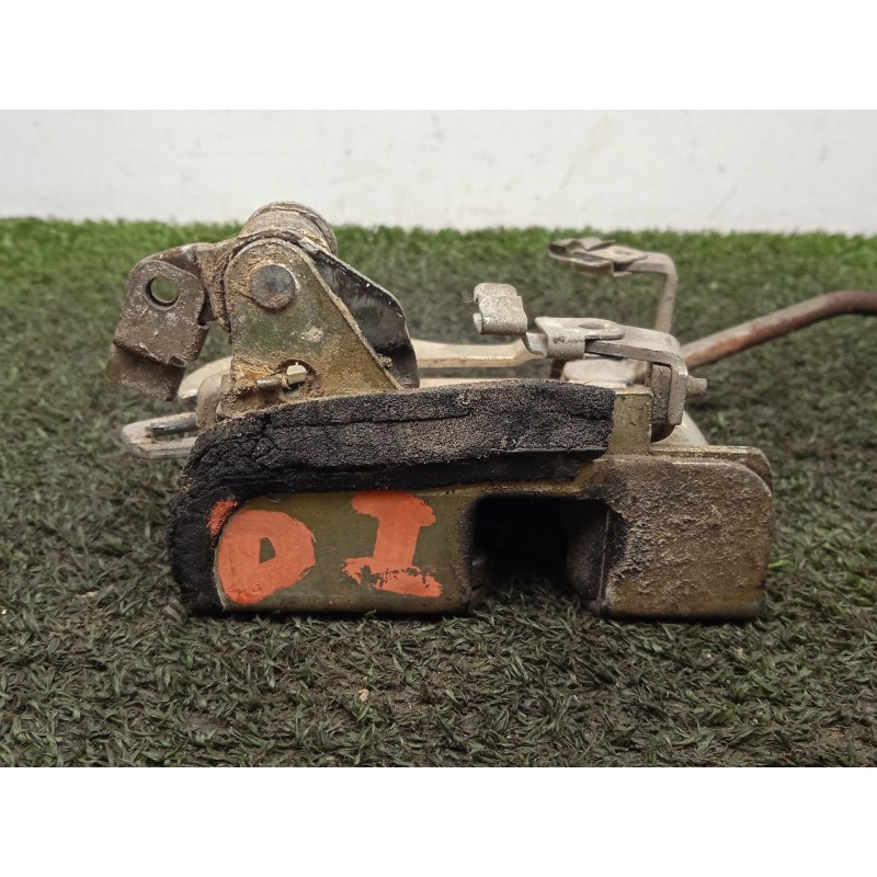 Recambio de cerradura puerta delantera izquierda para mitsubishi pajero 2.5 td referencia OEM IAM SINREFERENCIA  