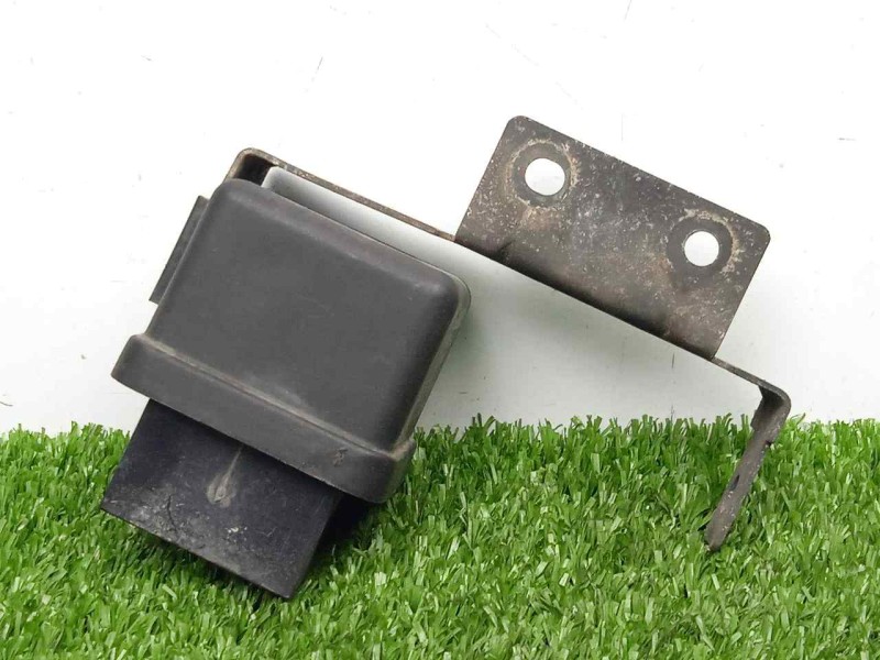 Recambio de caja precalentamiento para nissan terrano/terrano.ii (r20) 2.7 turbodiesel referencia OEM IAM 25230G2400  