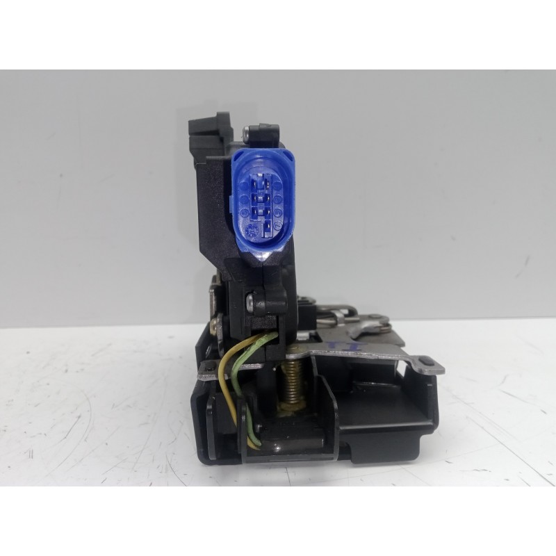 Recambio de cerradura puerta trasera izquierda para volkswagen touran (1t1) 2.0 tdi referencia OEM IAM 7L0839015  