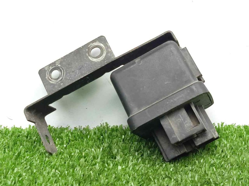 Recambio de caja precalentamiento para nissan terrano/terrano.ii (r20) 2.7 turbodiesel referencia OEM IAM 25230G2400  