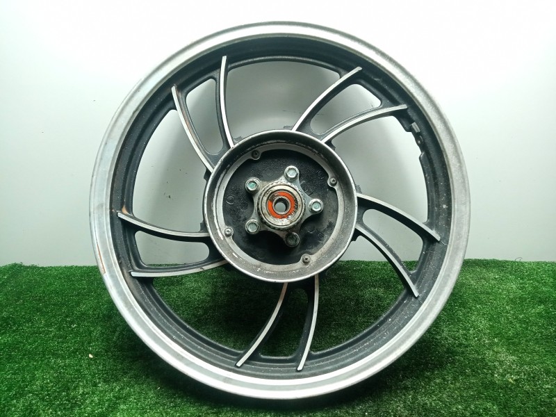 Recambio de llanta para yamaha xj 550 / 650 / 750 referencia OEM IAM 4K0253382098 TRASERA 18´´PULGADAS
