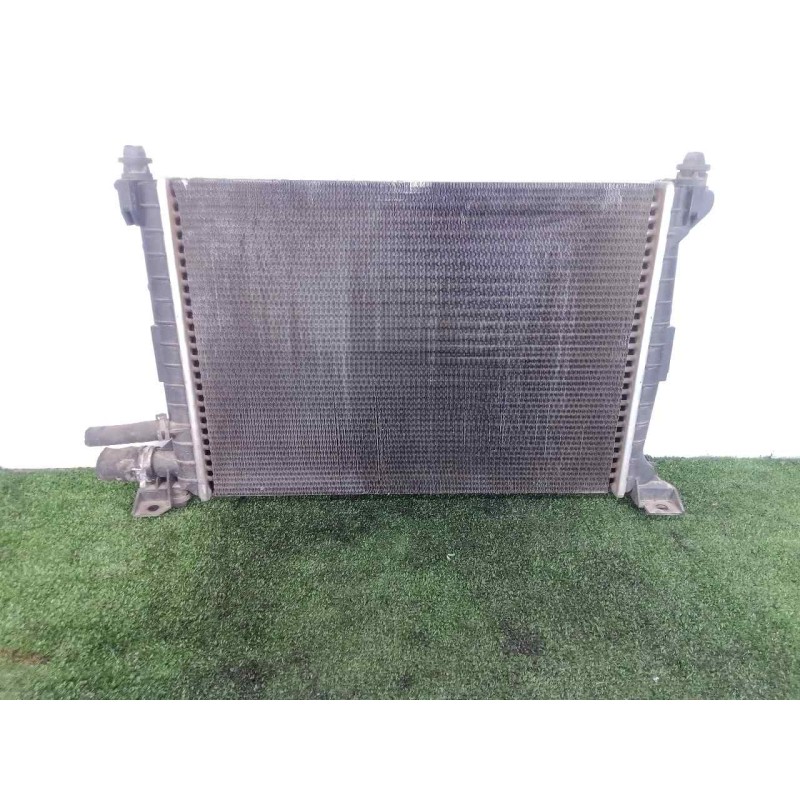 Recambio de radiador agua para ford fiesta berlina 1.25 16v cat referencia OEM IAM 96FB8005LB  