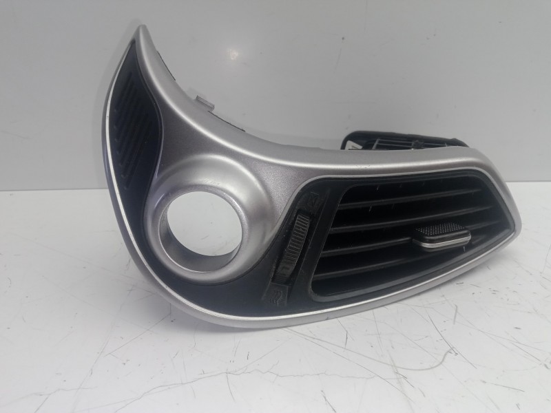 Recambio de aireador delantero central para hyundai ix35 1.7 crdi cat referencia OEM IAM 974102S000 CENRTAL.IZQUIERDO 
