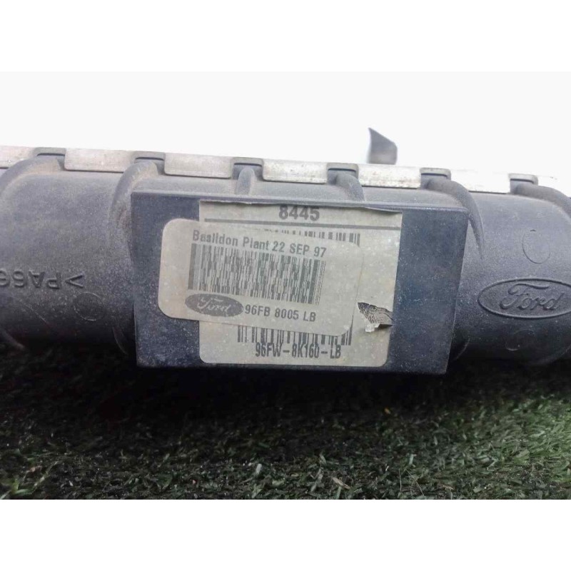 Recambio de radiador agua para ford fiesta berlina 1.25 16v cat referencia OEM IAM 96FB8005LB  