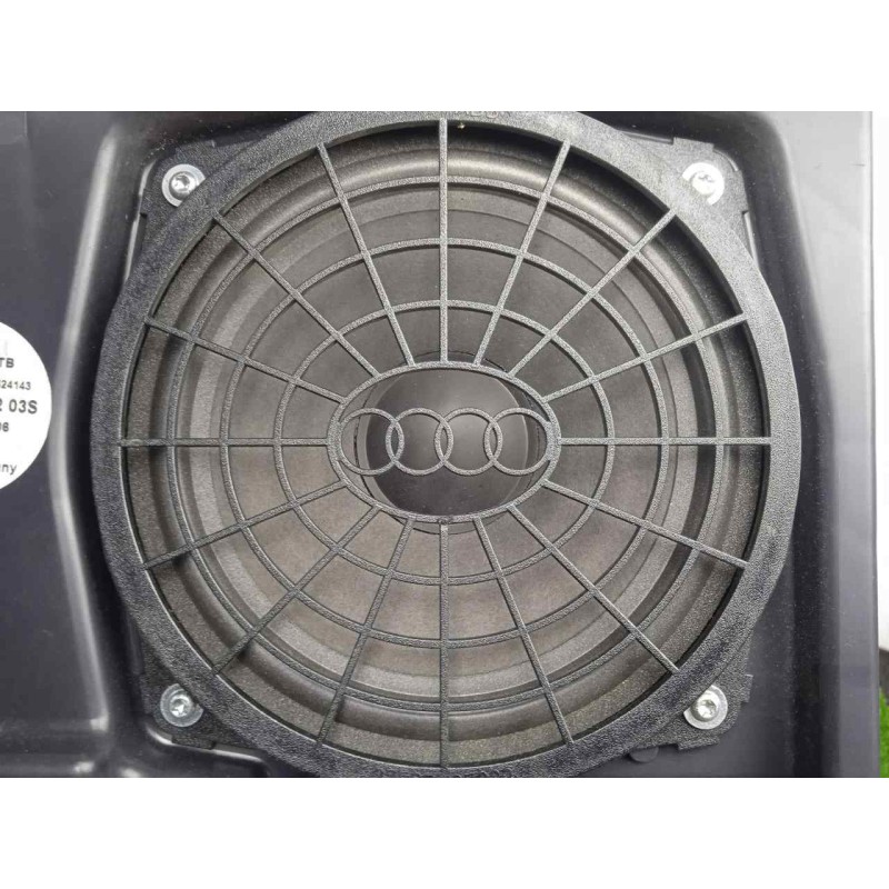 Recambio de sistema audio / radio cd para audi a4 avant (8e) 2.0 tdi referencia OEM IAM 8E9035382-8E903538203S  