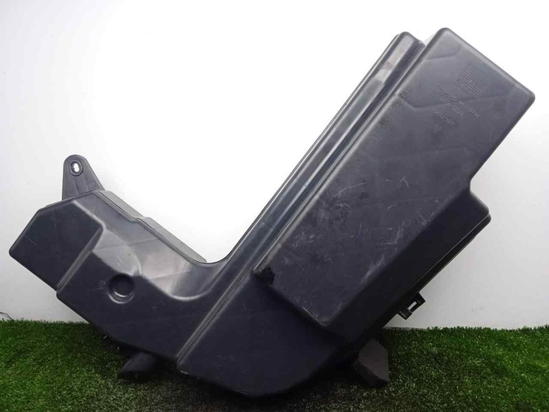 Recambio de sistema audio / radio cd para audi a4 avant (8e) 2.0 tdi referencia OEM IAM 8E9035382-8E903538203S  