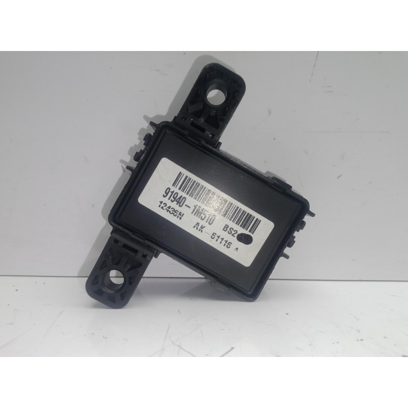 Recambio de rele para hyundai ix35 1.7 crdi cat referencia OEM IAM 919401M510 2.ENCHUFES 