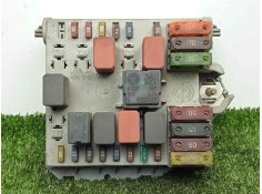 Recambio de caja reles / fusibles para fiat punto berlina (188) 1.2 cat referencia OEM IAM 46763650  
