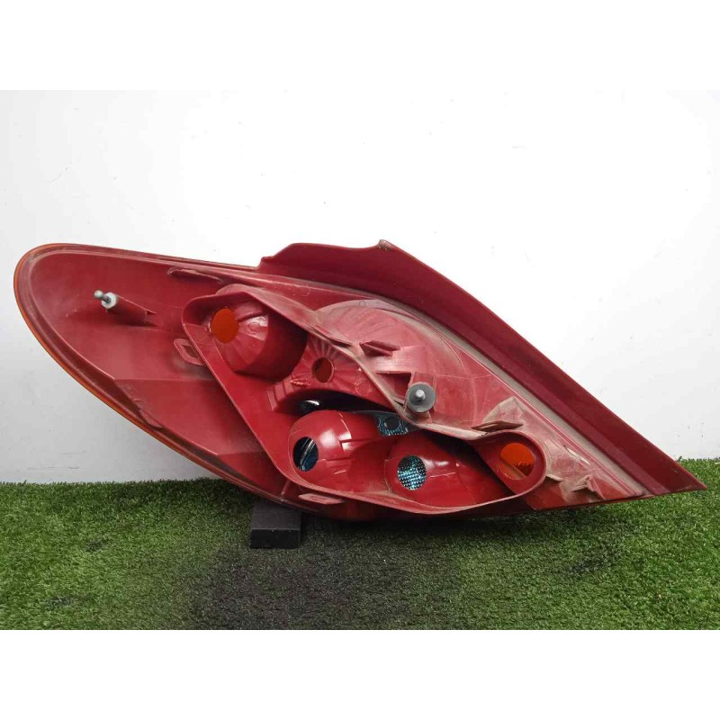 Recambio de piloto trasero derecho para peugeot 207 1.4 hdi referencia OEM IAM SINREFERENCIA 07-09 