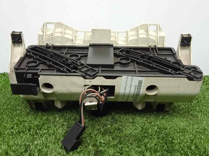 Recambio de mando calefaccion / aire acondicionado para fiat punto berlina (188) 1.2 cat referencia OEM IAM 141740100  