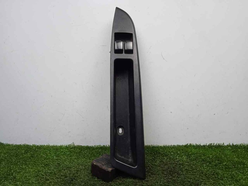 Recambio de mando elevalunas delantero izquierdo para chevrolet matiz 0.8 cat referencia OEM IAM SINREFERENCIA 2.BOTONES 