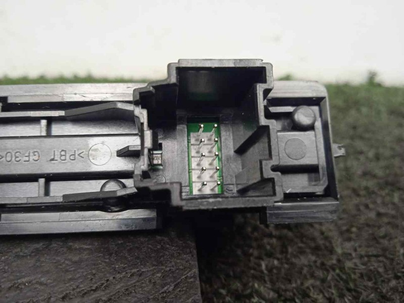 Recambio de warning para opel insignia sports tourer 2.0 16v cdti referencia OEM IAM 13324594  