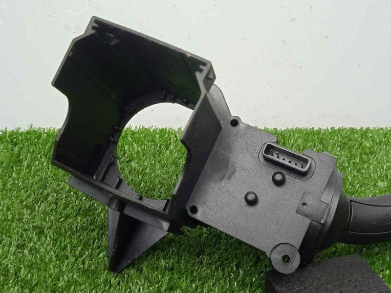 Recambio de mando luces para audi a4 avant (8e) 2.0 tdi referencia OEM IAM 4E0953513A  