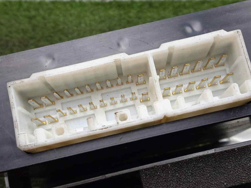 Recambio de modulo electronico para lexus is200 (gxe10) sport cross referencia OEM IAM 8973053080-2370002730  