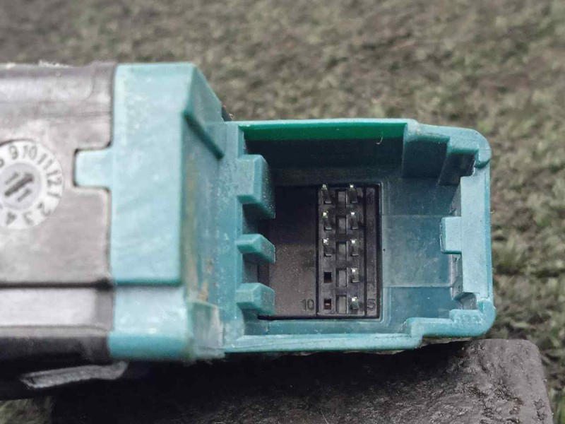 Recambio de interruptor para opel insignia sports tourer 2.0 16v cdti referencia OEM IAM 15383417  