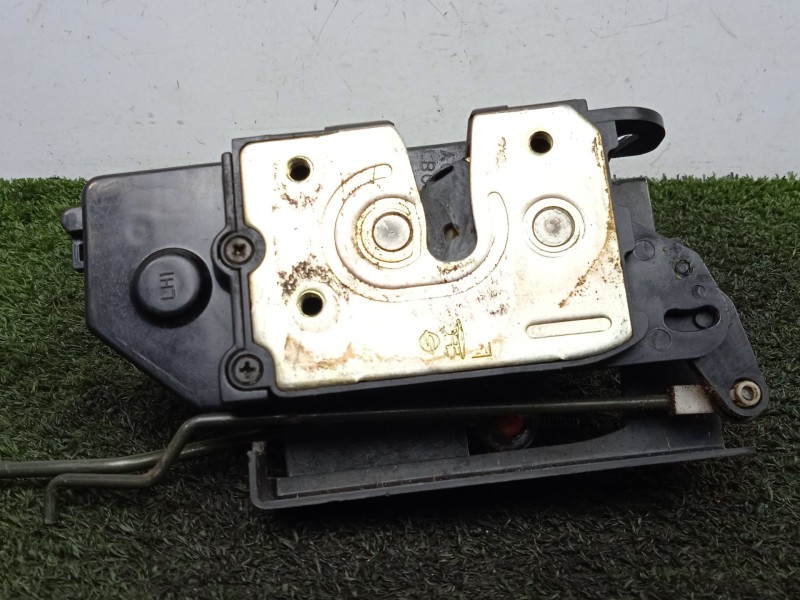Recambio de cerradura puerta delantera izquierda para ssangyong rodius 2.7 turbodiesel cat referencia OEM IAM SINREFERENCIA 5.PI