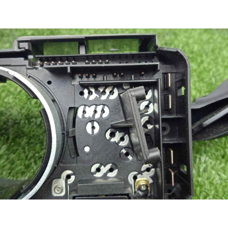 Recambio de mando luces para volkswagen polo (9n3) 1.4 tdi referencia OEM IAM 6Q0953503CE MANDO.DOBLE 