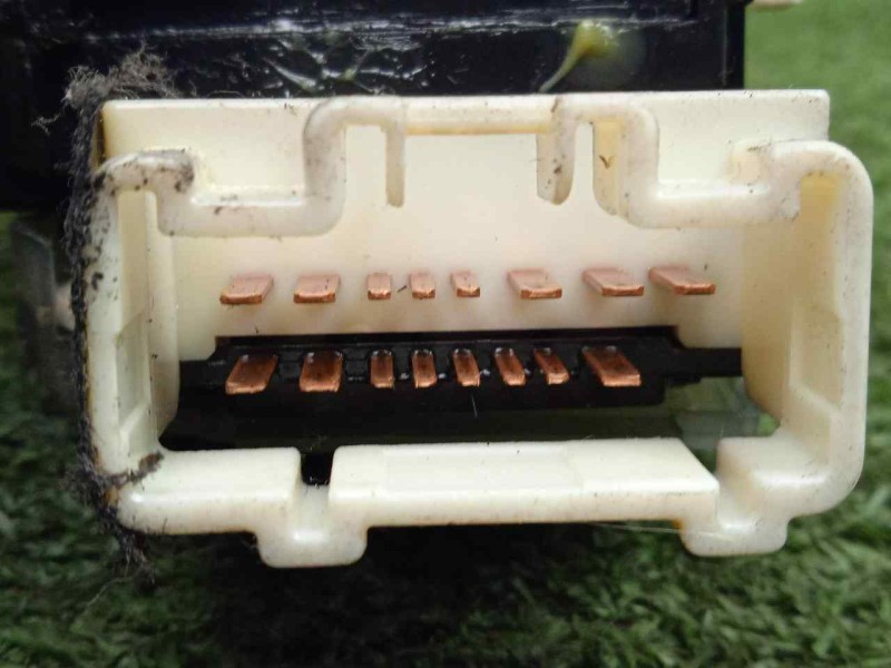 Recambio de mando luces para lexus is200 (gxe10) sport cross referencia OEM IAM 8465253070-8465253140  