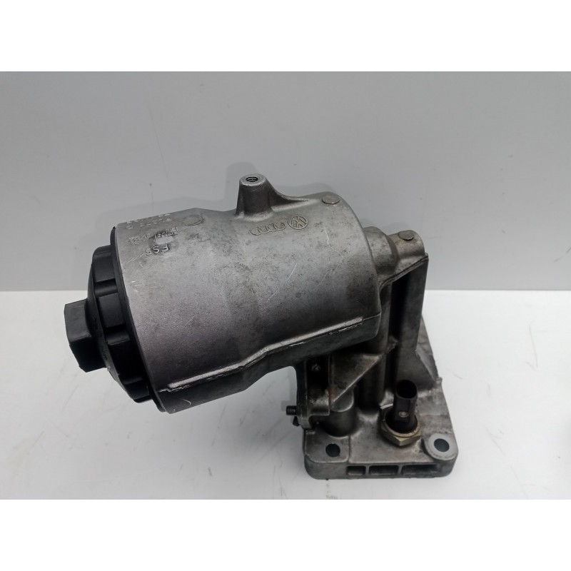 Recambio de soporte filtro aceite para volkswagen touareg (7la) 2.5 tdi referencia OEM IAM 070115389D  