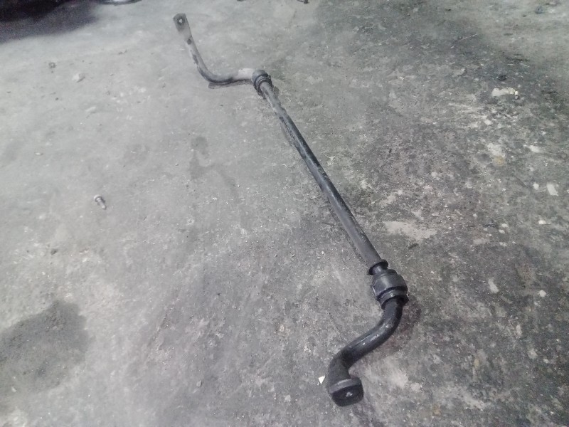 Recambio de barra estabilizadora delantera para audi a5 coupe (8t) 2.7 v6 24v tdi referencia OEM IAM   