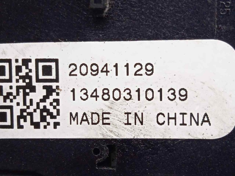 Recambio de mando luces para opel insignia sports tourer 2.0 16v cdti referencia OEM IAM 20941129  