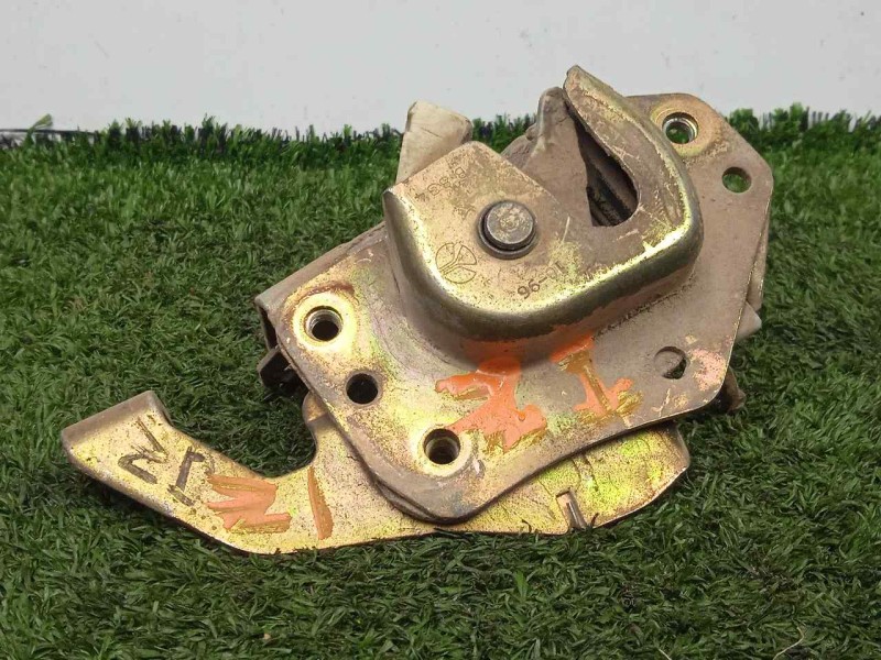 Recambio de cerradura puerta delantera izquierda para seat marbella 0.9 cat referencia OEM IAM  MECANICA 