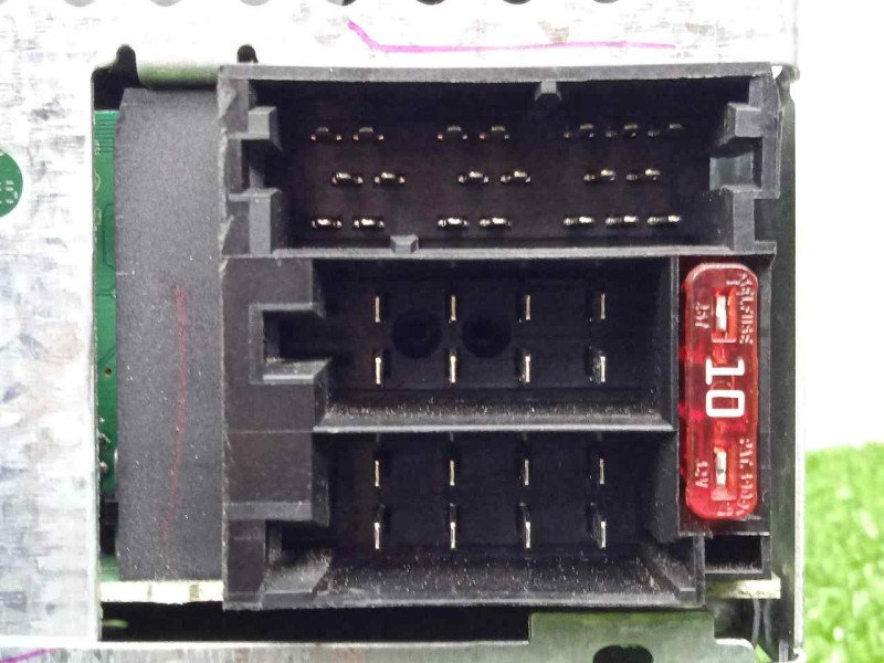 Recambio de sistema audio / radio cd para fiat bravo (198) 1.9 8v jtd cat referencia OEM IAM 735451942  