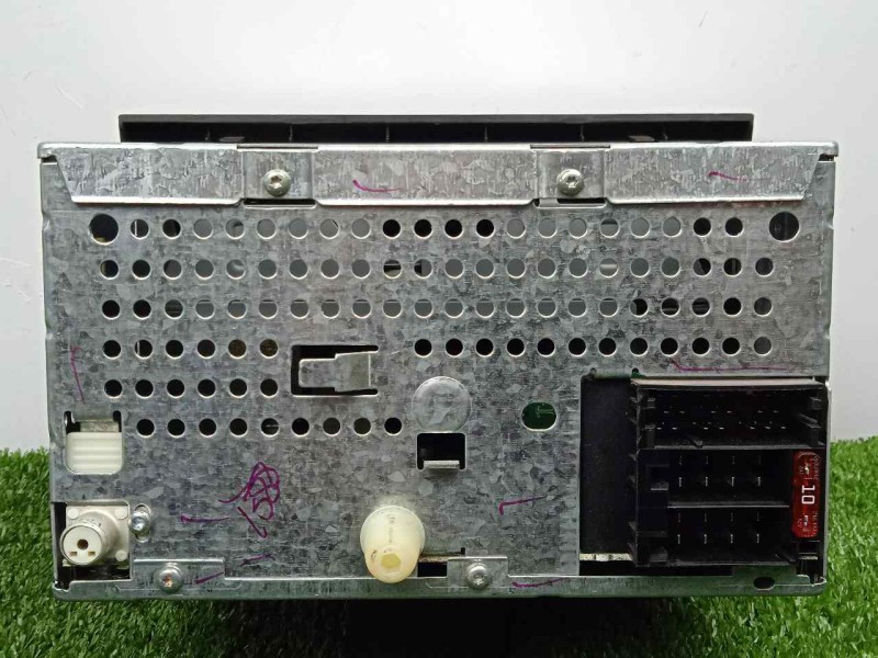 Recambio de sistema audio / radio cd para fiat bravo (198) 1.9 8v jtd cat referencia OEM IAM 735451942  