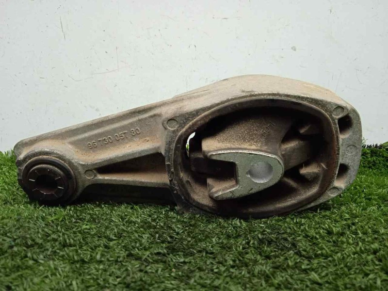 Recambio de soporte motor trasero para opel crossland x 1.2 referencia OEM IAM 9673005780-9802483780  