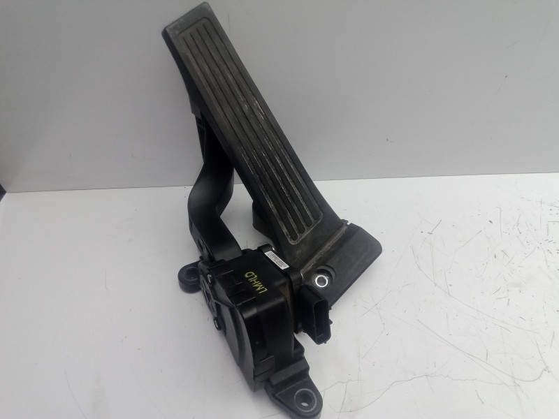 Recambio de potenciometro pedal para hyundai ix35 1.7 crdi cat referencia OEM IAM IAX0784A2S000 6.PINES 