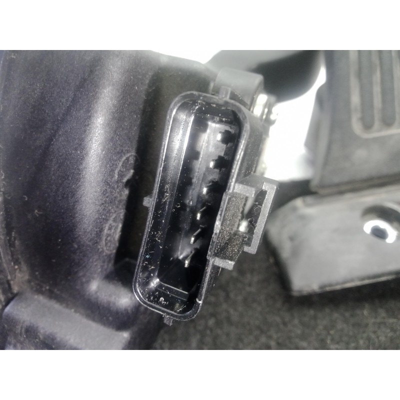 Recambio de potenciometro pedal para hyundai ix35 1.7 crdi cat referencia OEM IAM IAX0784A2S000 6.PINES 