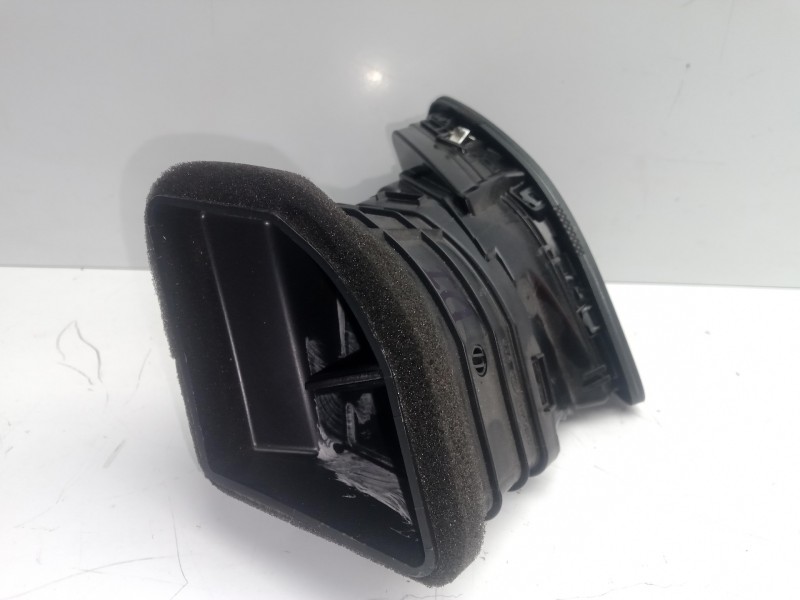 Recambio de aireador delantero izquierdo para hyundai ix35 1.7 crdi cat referencia OEM IAM 974802S000  