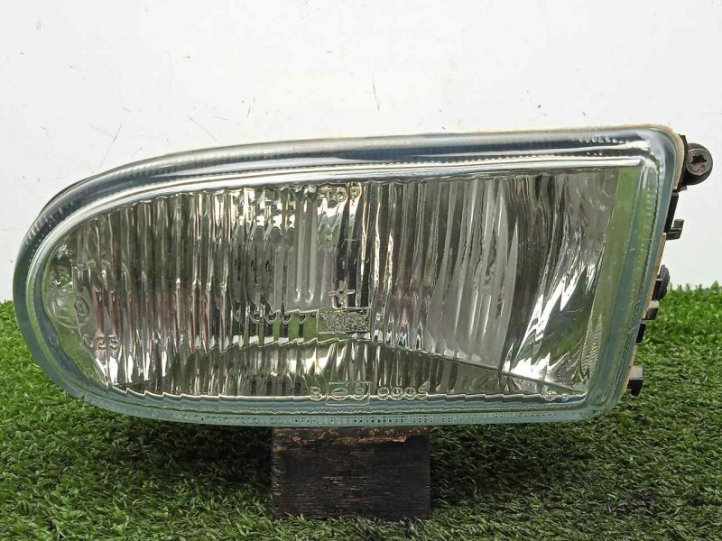 Recambio de faro antiniebla derecho para renault laguna (b56) 2.2 turbodiesel referencia OEM IAM 7701042675E 94/98 