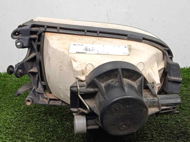 Recambio de faro antiniebla derecho para renault laguna (b56) 2.2 turbodiesel referencia OEM IAM 7701042675E 94/98 